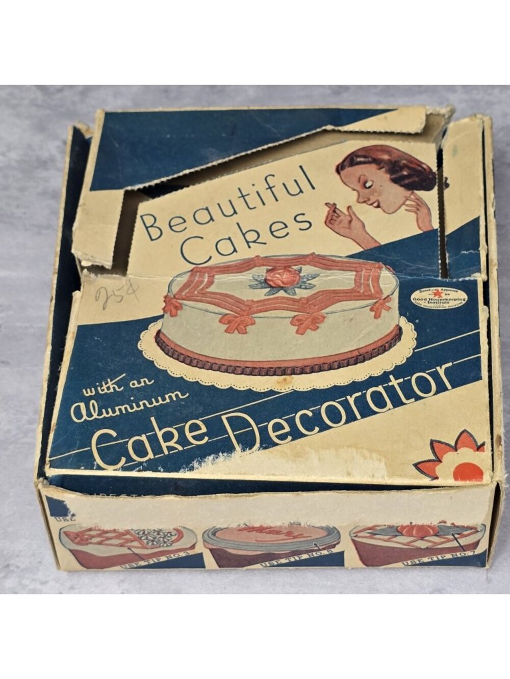 Vtg Beautiful Cakes ALUMINUM CAKE DECORATOR SET 10 TIPs Box Cream Puffs Eclairs